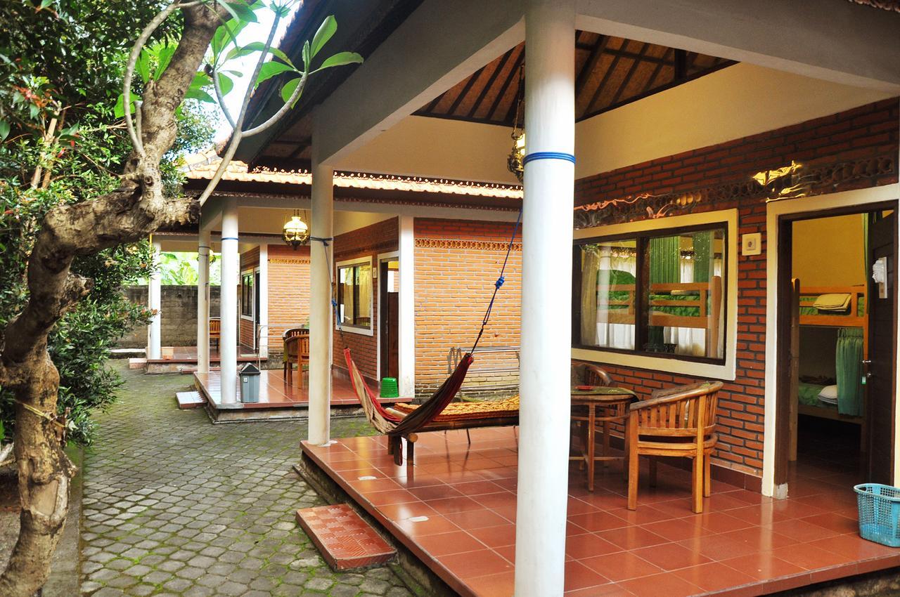 Albergue Soni Backpacker House Ubud Exterior foto