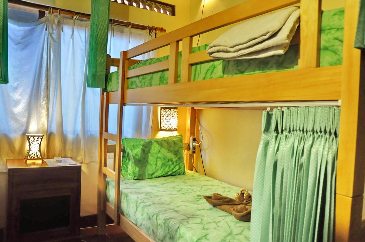 Albergue Soni Backpacker House Ubud Exterior foto