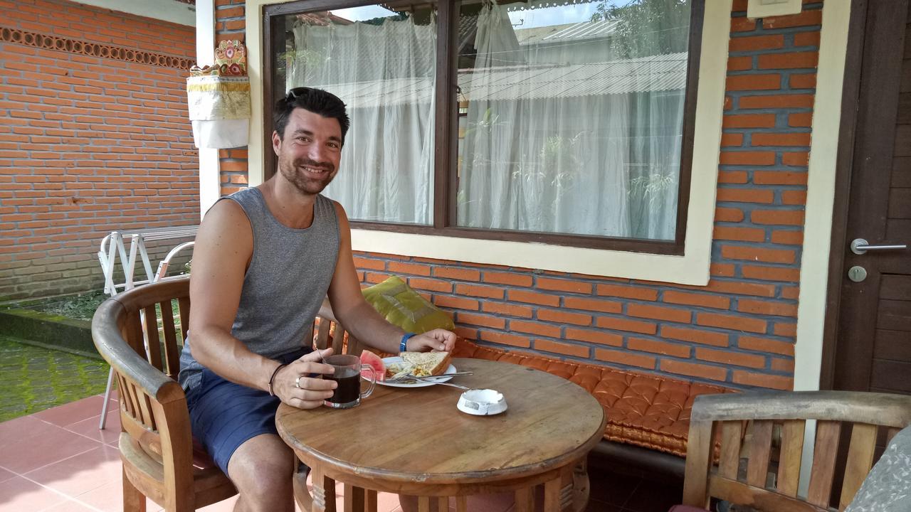 Albergue Soni Backpacker House Ubud Exterior foto